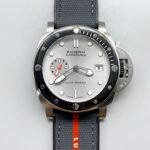 Panerai Submersible Quarantaquattro PAM1681 Luna Rossa 44MM（1;1Super Clone）