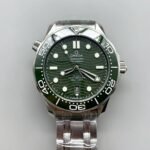 1:1 super clone OMEGA Seamaster Diver 300M 42mm Green Dial