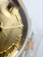 Rolex Datejust Gold with Roman Dial in 36MM （1;1Super Clone） - Image 4