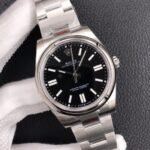Rolex Oyster Perpetual 41 black face 124300 - Image 2