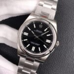 Rolex Oyster Perpetual 41 black face 124300 - Image 3