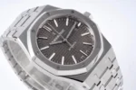 Audemars Piguet Royal Oak 15400 Silver Automatic - Image 2